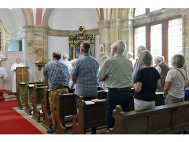 75 Jahre Wachsstockfest an der Weingartenkapelle in Naumburg (Foto: Karl-Franz Thiede)